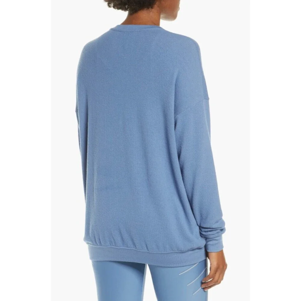 Alo Yoga Soho Pullover in Blue Size Medium